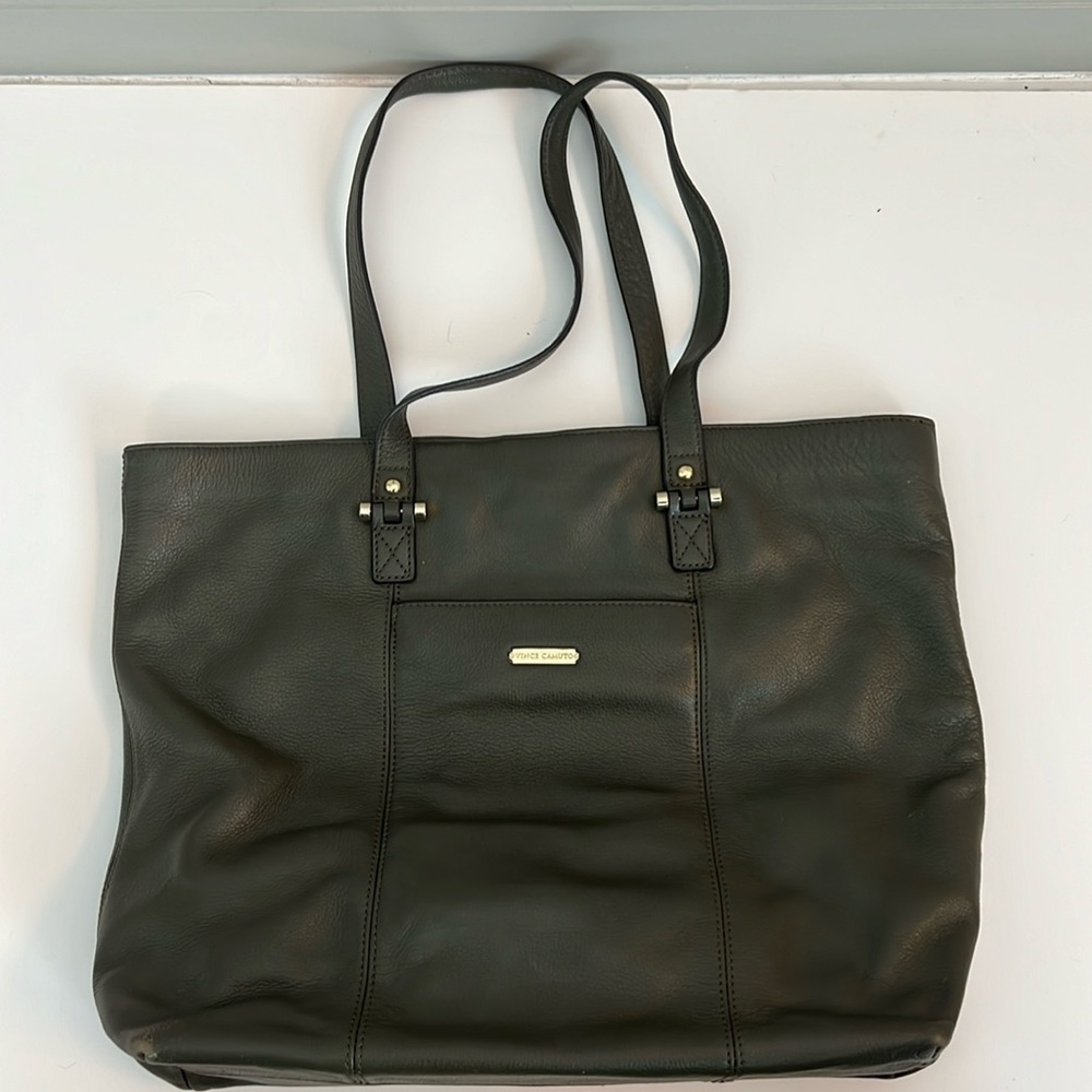VGUC Vince Camuto Olive Green Shoulder Bag Leather